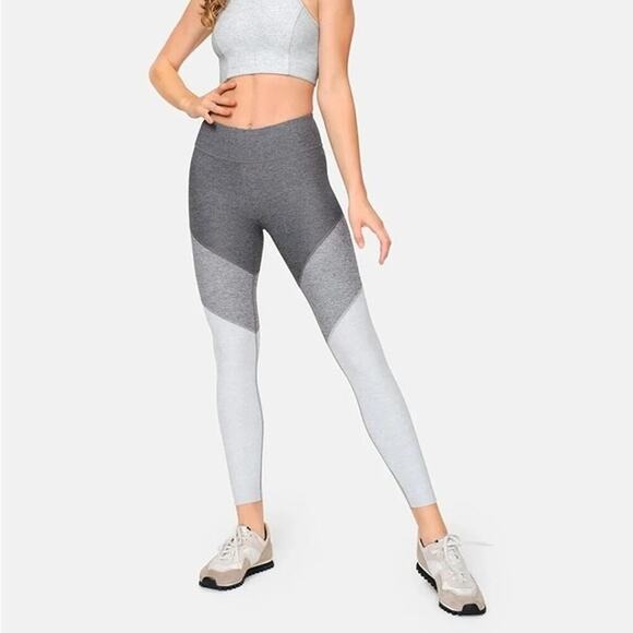 Outdoor Voices Springs 7/8 Leggings Gray Graphite/Ash/Dove Size S - Picture 2 of 9